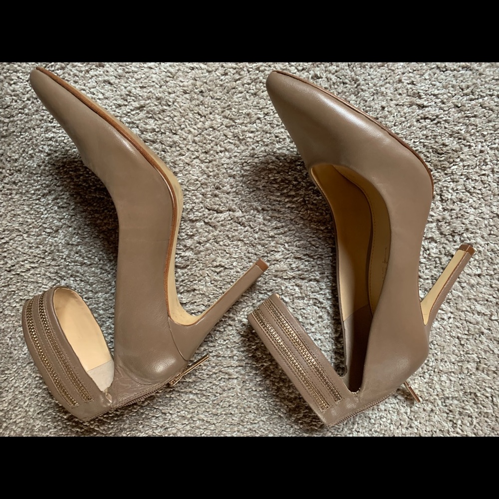 Banana republic heels